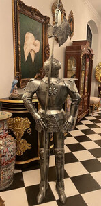 Casa Padrino Deko Ritterr�stung mit Lanze Antik Silber - Mittelalter Deko Aluminium Ritter R�stung - Wohnzimmer Deko - Schlo� Deko - Hotel Deko - Mittelalter Aluminium Deko Accessoires