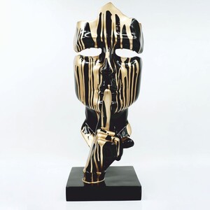 Casa Padrino Deko Skulptur Schwarz / Gold H. 50 cm - Deko Figuren