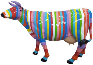 Casa Padrino Designer Gartendeko Skulptur Kuh mit Streifen Mehrfarbig 210 x 55 x H. 147 cm - Riesige wetterbestndige Dekofigur - Lebensgroe Tierfigur