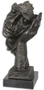 Casa Padrino Designer Kunstharz Skulptur Gesicht ruht auf Hand Bronze / Schwarz 15 x 12,5 x H. 32,3 cm - Dekofigur - Schreibtisch Dekoration - Deko Accessoires