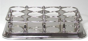 Casa Padrino Luxus Messing Weinflaschenhalter Silber 49 x 37 x H. 10 cm - Hotel & Restaurant Accessoires