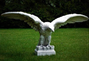Casa Padrino Gartendeko Skulptur Adler Grau 180 x 70 x H. 92 cm - Groe Garten Deko Stein Figur - Garten Stein Skulpturen - Garten Deko Accessoires