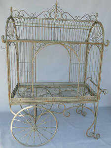 Casa Padrino Jugendstil Blumenwagen Rustikal Gr�n 140 x 95 x H. 210 cm - Nostalgischer Pflanzenwagen - Rustikale Garten & Terrassen Deko Accessoires