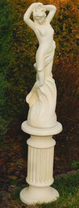 Casa Padrino Jugendstil Garten Deko Skulptur Frau auf Sule Sandfarben H. 161 cm - Elegante Garten Deko Stein Figur mit Sule - Barock & Jugendstil Garten Deko Accessoires