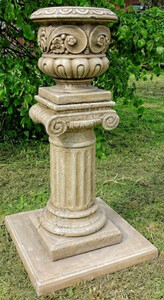 Casa Padrino Barock Blumentopf mit S�ule Grau  39 x H. 110 cm - Prunkvoller Pflanzentopf mit Gartens�ule im Barockstil - Barock Garten Deko Accessoires