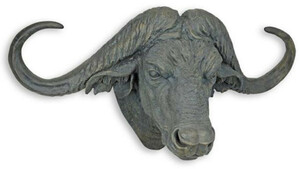 Casa Padrino Kunstharz Wanddeko Skulptur B�ffelkopf Grau 101 x H. 52 cm - Dekofigur - Tierfigur - Wohnzimmer Deko