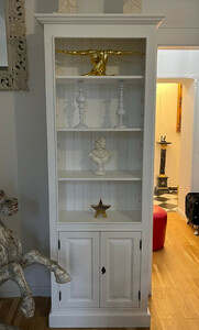 Casa Padrino Landhausstil Massivholz Schrank Wei� 70 x 35 x H. 210 cm - B�cherschrank - Regalschrank - Wohnzimmerschrank - B�roschrank - Landhausstil M�bel - Landhausstil Einrichtung