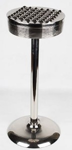 Casa Padrino Aschenbecher Silber  27 x H. 62 cm - Runder Aluminium Aschenbecher mit St�nder - Deko Accessoires