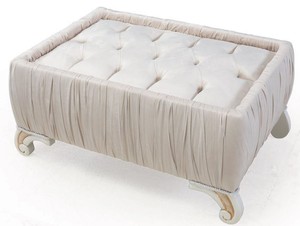 Casa Padrino Luxus Barock Beistelltisch Hellrosa / Wei� / Gold 91 x 63 x H. 42 cm - Wohnzimmerm�bel
