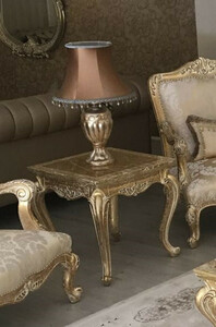 Casa Padrino Luxus Barock Beistelltisch Antik Gold - Prunkvoller handgefertigter Tisch im Barockstil - Barock Wohnzimmer Mbel