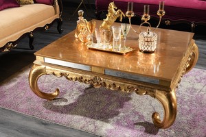 Casa Padrino Luxus Barock Couchtisch Gold 128 x 128 x H. 48 cm - Edler Massivholz Wohnzimmertisch mit Glasplatte und Spiegelglas - Luxus Qualit�t