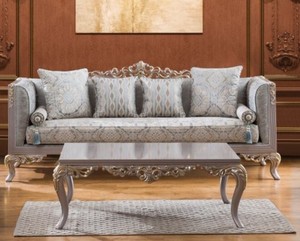 Casa Padrino Luxus Barock Couchtisch Silber / Gold 124 x 95 x H. 48 cm - Edler Wohnzimmertisch im Barockstil - Barock M�bel