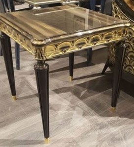 Casa Padrino Luxus Barock Beistelltisch Schwarz / Gold 65 x 65 x H. 60 cm - Prunkvoller Massivholz Tisch - Luxus Qualit�t