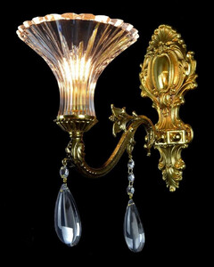 Casa Padrino Luxus Barock LED Kristall Wandleuchte Gold 15 x 37 x H. 37 cm - Barockstil Wandlampe mit Glas Lampenschirm und Kristall Behngen - Barock Leuchten - Edel & Prunkvoll