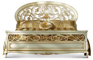 Casa Padrino Luxus Barock Doppelbett Elfenbein / Gold - Made in Italy