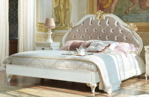 Casa Padrino Luxus Barock Doppelbett Rosa / Wei / Gold - Prunkvolles Massivholz Bett - Barock Schlafzimmer Mbel - Luxus Qualitt - Made in Italy