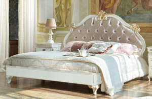 Casa Padrino Luxus Barock Doppelbett Rosa / Wei� / Gold - Prunkvolles Massivholz Bett - Barock Schlafzimmer M�bel - Luxus Qualit�t - Made in Italy