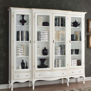 Casa Padrino Luxus Barock Vitrine Wei� / Gold 237 cm - Barock M�bel - Made in Italy