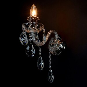 Casa Padrino Luxus Barock Kristall Wandleuchte Silber 10 x 25 x H. 20 cm - Prunkvolle Messing Wandleuchte mit b�hmischem Kristallglas - Barock M�bel - Edel & Prunkvoll