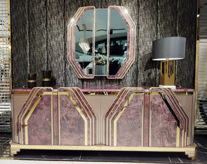 Casa Padrino Luxus Art Deco Mbel Set Lila / Grau / Gold - 1 Sideboard mit 4 Tren & 1 Wandspiegel - Art Deco Wohnzimmer & Hotel Mbel - Luxus Kollektion