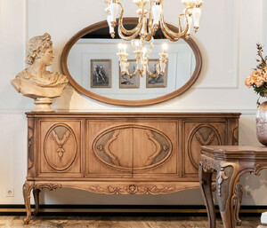 Casa Padrino Luxus Barock M�bel Set Braun - 1 Barock Sideboard mit 4 T�ren & 1 Ovaler Barock Wandspiegel - Barock M�bel