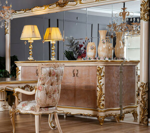 Casa Padrino Luxus Barock Mbel Set Beige / Wei / Gold - 1 Barock Sideboard mit 4 Tren & 1 Riesiger Barock Wandspiegel - Barock Mbel