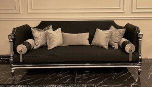 Casa Padrino Luxus Barock Sofa Schwarz / Silber - Handgefertigtes Wohnzimmer Sofa im Barockstil - Barock Wohnzimmer M�bel