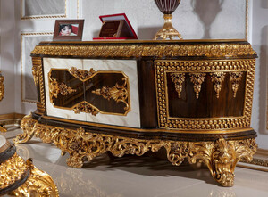 Casa Padrino Luxus Barock TV Schrank Wei� / Dunkelbraun / Gold - Prunkvolles Massivholz Sideboard mit Marmoroptik - Barock Wohnzimmer M�bel - Edel & Prunkvoll