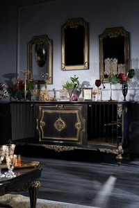 Casa Padrino Luxus Barock Wohnzimmer Set Blau / Gold / Schwarz - Sideboard und 3 Spiegel - Barockm�bel