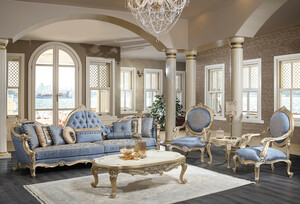 Casa Padrino Luxus Barock Wohnzimmer Set Hellblau / Wei / Antik Gold - 2 Sofas & 2 Sessel & 1 Couchtisch & 2 Beistelltische - Barock Wohnzimmer Mbel - Edel & Prunkvoll