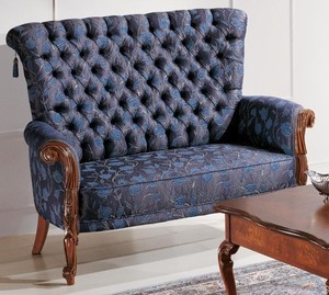 Casa Padrino Luxus Barock Hochlehnsofa mit Blumenmuster Lila / Blau / Braun 141 x 80 x H. 106 cm - Edles Wohnzimmer Sofa im Barockstil - Barock Wohnzimmer Mbel