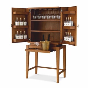 Casa Padrino Luxus Barschrank - Weinschrank mit 2 T�ren Braun / Bronze H. 167,5 cm - Bar M�bel