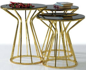 Casa Padrino Designer Beistelltisch Set Gold / Grau - 3 Metall Tische mit Glasplatte - Wohnzimmer Mbel - Luxus Kollektion