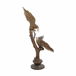 Casa Padrino Luxus Bronze Deko Skulptur 2 Adler auf Ast H. 159 cm - Gro�e Bronze Figur