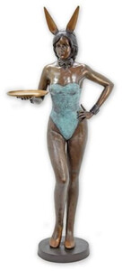 Casa Padrino Luxus XXL Bronze Deko Skulptur Frau mit Tablett Antik Bronze / Antik Trkis / Schwarz / Gold 82 x H. 178 cm - Lebensgroe XXL Bronze Deko Figur - XXL Wohnzimmer Deko - XXL Bro Deko