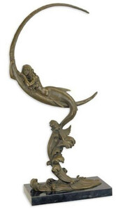 Casa Padrino Luxus Bronzefigur Halbmond & Meerjungfrau Bronzefarben / Schwarz 32,7 x 14 x H. 65 cm - Elegante Bronze Skulptur mit Marmorsockel - Deko Accessoires