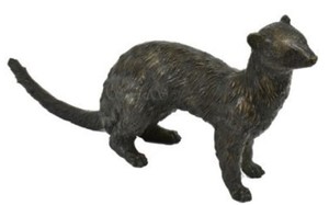 Casa Padrino Luxus Bronzefigur Hermelin Wiesel Bronze / Schwarz 45 x 10 x H. 20 cm - Elegante Dekofigur