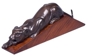 Casa Padrino Luxus Dekofigur Puma Bronze / Braun 60 x 11 x H. 20 cm - Elegante Messing Figur mit Holzsockel - Deko Skulptur