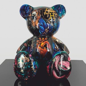 Casa Padrino Luxus Deko Figur Teddyb�r Schwarz / Bunt H. 35 cm - Deko Figuren