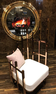 Casa Padrino Luxus Designer Sessel rechte Seite mit Kissen Wei / Grau / Gold 68 x 68 x H. 153 cm - Wohnzimmer Mbel - Hotel Mbel - Luxus Mbel