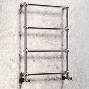 Casa Padrino Luxus Messing Handtuchw�rmer Silber H. 79,7 cm - Made in Italy