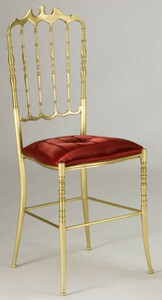 Casa Padrino Luxus Esszimmerstuhl Bordeauxrot / Gold - Edler Messing K�chenstuhl mit Satinstoff - Esszimmer M�bel - Hotel M�bel - Restaurant M�bel - Luxus Qualit�t