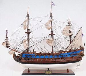 Casa Padrino Luxus Flaggschiff Goto Predestination mit Massivholz Stnder 95,2 x 29,2 x H. 83,8 cm - Handgefertigtes Deko Schiff - Holzschiff - Kriegsschiff - Segelschiff - Deko Accessoires