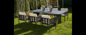 Casa Padrino Luxus Garten Essgruppe Beige / Schwarz 7-teilig 100 x H. 76 cm - Wetterfest und hochwertig verarbeitet - Moderne Garten M�bel - Luxus Qualit�t