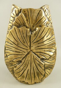 Casa Padrino Deko Vase Bronze H. 27 cm - Aluminium Blumenvase - Deko Accessoires