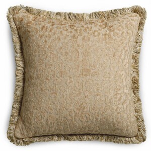 Casa Padrino Luxus Kissen Beige 50 cm - Luxus Wohnzimmer Deko Accessoires
