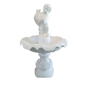 Casa Padrino Luxus Marmor Springbrunnen Putto mit Delfin Wei� - Handgefertigter Gartenbrunnen - Deko Brunnen