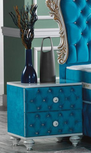 Casa Padrino Barock Nachttisch mit Glitzersteinen und 2 Schubladen Trkis / Wei / Silber 50 x 50 x H. 50 cm - Beistelltisch im Barockstil - Barock Schlafzimmer Mbel