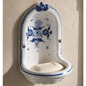 Casa Padrino Luxus Jugendstil Keramik Wandseifenschale Wei� / Blau H. 18 cm - Jugendstil Badezimmer Accessoires - Made in Italy