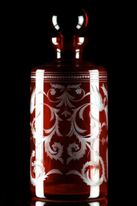 Casa Padrino Luxus Whisky Karaffe Rot / Silber  12,5 x H. 20 cm - Mundgeblasene und handgravierte Glas Karaffe - Hotel & Restaurant Accessoires - Luxus Qualitt